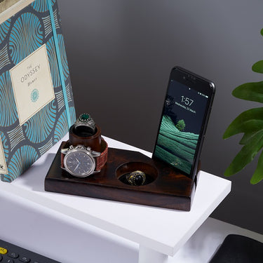 HandicraftViet Single-Slot Watch Stand with Phone Tray: Elegant Timepiece Presentation and Device Organization - A Stylish Addition to Your Space (N01)